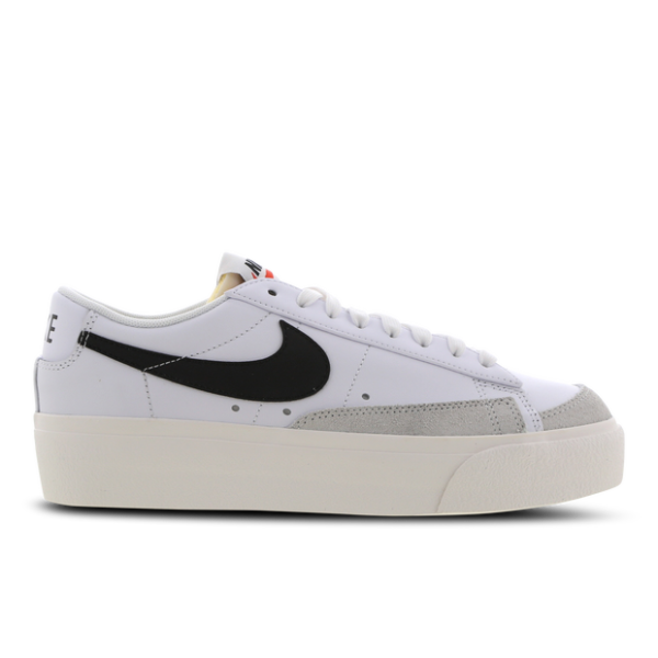 Nike Blazer Low Platform - Dames Schoenen